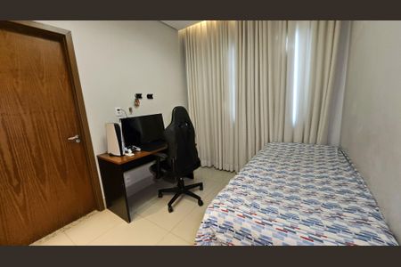 Suíte de apartamento para alugar com 3 quartos, 117m² em Jardim Atlantico, Goiânia