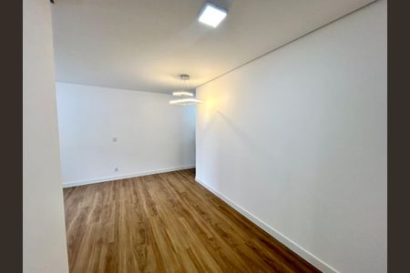 Apartamento para alugar com 89m², 3 quartos e 2 vagas Apartamento para alugar com 89m², 3 quartos e 2 vagasSala