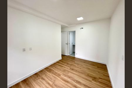 Apartamento para alugar com 89m², 3 quartos e 2 vagas Apartamento para alugar com 89m², 3 quartos e 2 vagasSuíte