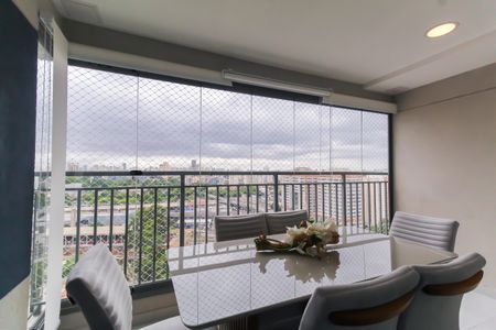 Apartamento à venda com 48m², 2 quartos e 1 vagaVaranda