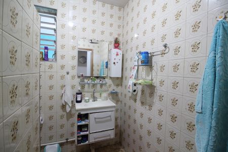 Casa à venda com 200m², 4 quartos e 1 vagaBanheiro