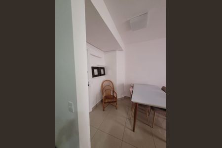 Sala de apartamento à venda com 2 quartos, 62m² em Alphaville Industrial, Barueri