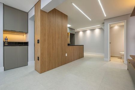 Apartamento para alugar com 79m², 2 quartos e 1 vaga Apartamento para alugar com 79m², 2 quartos e 1 vagaSala/Cozinha