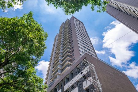 Apartamento para alugar com 79m², 2 quartos e 1 vaga Apartamento para alugar com 79m², 2 quartos e 1 vagaFachada