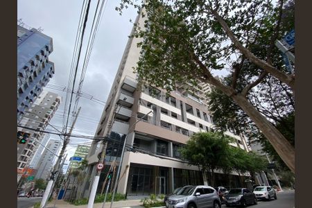 Apartamento para alugar com 79m², 2 quartos e 1 vagaFachada