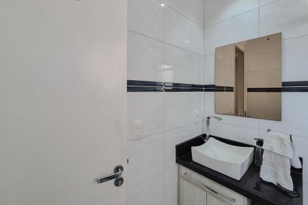 Apartamento para alugar com 73m², 2 quartos e 2 vagasBanheiro da Suíte