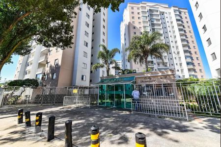 Apartamento para alugar com 73m², 3 quartos e 2 vagas Apartamento para alugar com 73m², 3 quartos e 2 vagasFachada e portaria