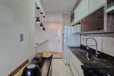 Apartamento para alugar com 73m², 2 quartos e 2 vagasCozinha