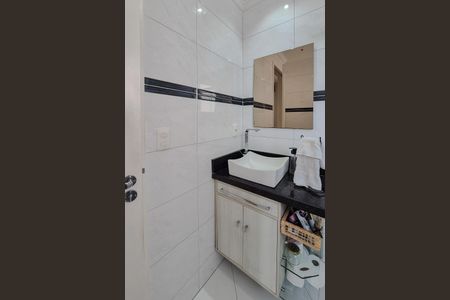 Apartamento para alugar com 73m², 2 quartos e 2 vagasBanheiro da Suíte