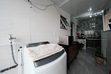 Apartamento à venda com 100m², 2 quartos e 1 vagaCozinha e Área de Serviço