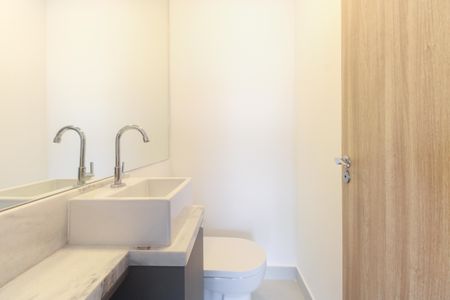 Apartamento para alugar com 81m², 2 quartos e 2 vagasLavabo 