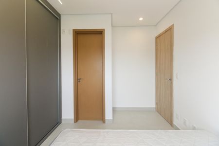 Apartamento para alugar com 81m², 2 quartos e 2 vagasSuíte 1