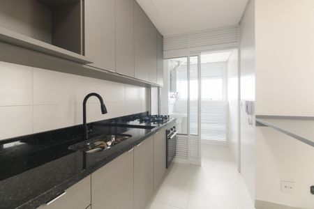 Apartamento para alugar com 81m², 2 quartos e 2 vagasCozinha 