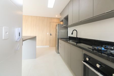 Apartamento para alugar com 81m², 2 quartos e 2 vagasCozinha 