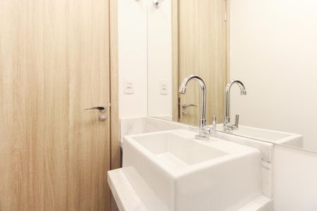 Apartamento para alugar com 81m², 2 quartos e 2 vagasLavabo 