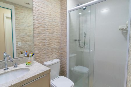Apartamento à venda com 75m², 2 quartos e 1 vaga Apartamento à venda com 75m², 2 quartos e 1 vagaBanheiro Social