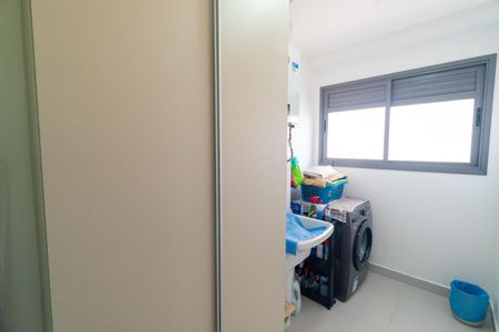 Apartamento à venda com 75m², 2 quartos e 1 vaga Apartamento à venda com 75m², 2 quartos e 1 vagaÁrea de Serviço