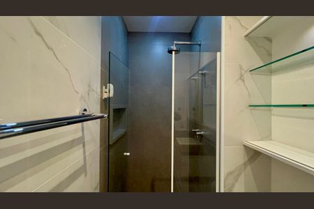 Apartamento para alugar com 68m², 1 quarto e 1 vaga Apartamento para alugar com 68m², 1 quarto e 1 vagaBanheiro da Suíte