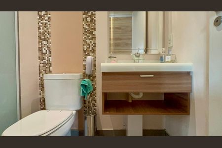 Apartamento para alugar com 68m², 1 quarto e 1 vaga Apartamento para alugar com 68m², 1 quarto e 1 vagaBanheiro