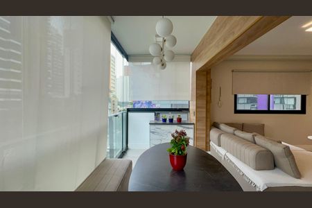 Apartamento para alugar com 68m², 1 quarto e 1 vaga Apartamento para alugar com 68m², 1 quarto e 1 vagaVaranda