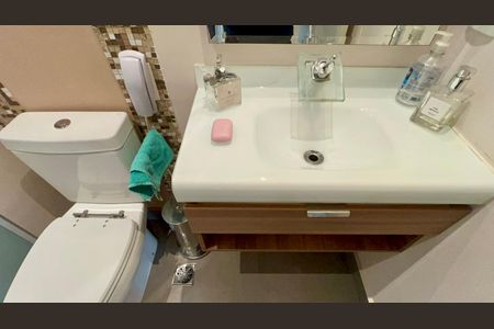 Apartamento para alugar com 68m², 1 quarto e 1 vaga Apartamento para alugar com 68m², 1 quarto e 1 vagaBanheiro