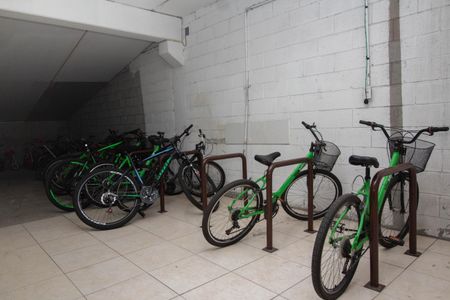 Apartamento para alugar com 44m², 2 quartos e 1 vagaÁrea comum - Bicicletário