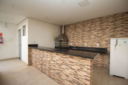 Apartamento para alugar com 44m², 2 quartos e 1 vagaÁrea comum - Churrasqueira