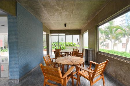 Apartamento para alugar com 98m², 3 quartos e 1 vagaÁrea comum