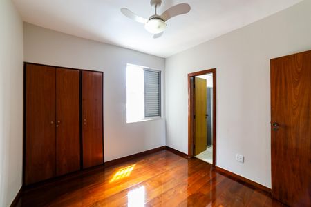Apartamento para alugar com 98m², 3 quartos e 1 vagaSuíte
