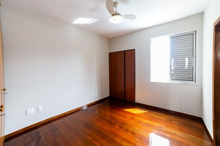 Apartamento para alugar com 98m², 3 quartos e 1 vagaSuíte