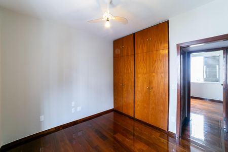 Apartamento para alugar com 98m², 3 quartos e 1 vagaQuarto 1