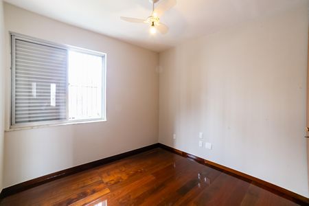 Quarto 1 de apartamento para alugar com 2 quartos, 98m² em Centro, Belo Horizonte
