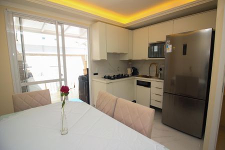 Casa de condomínio à venda com 100m², 2 quartos e 1 vagaCozinha