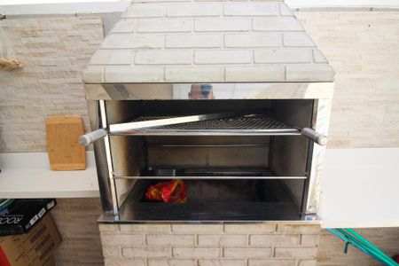 Casa de condomínio à venda com 100m², 2 quartos e 1 vagaChurrasqueira