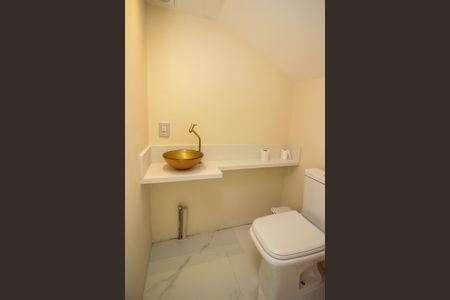 Lavabo de casa de condomínio à venda com 2 quartos, 100m² em Campo Novo, Porto Alegre