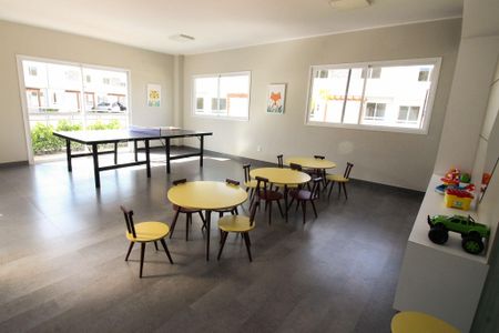 Casa de condomínio à venda com 100m², 2 quartos e 1 vagaBrinquedoteca - Sala de Jogos