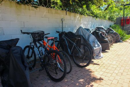 Casa de condomínio à venda com 100m², 2 quartos e 1 vagaBicicletário