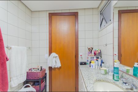 Apartamento para alugar com 139m², 4 quartos e 2 vagasBanheiro da Suíte 2