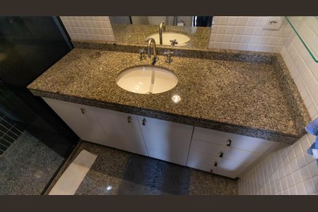 Apartamento à venda com 167m², 3 quartos e 2 vagas