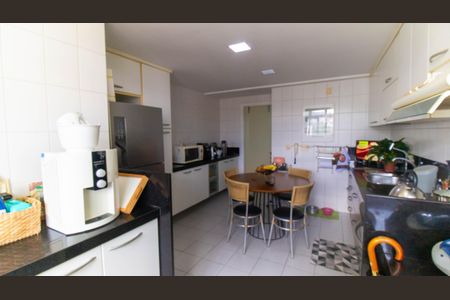 Apartamento à venda com 167m², 3 quartos e 2 vagas