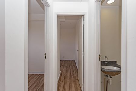 Apartamento para alugar com 38m², 2 quartos e sem vaga Apartamento para alugar com 38m², 2 quartos e sem vagaCorredor