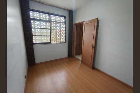 Casa à venda com 265m², 4 quartos e 3 vagas