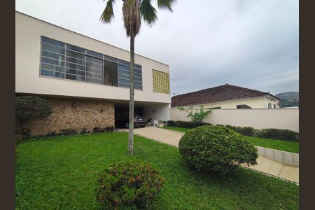 Casa à venda com 265m², 4 quartos e 3 vagas