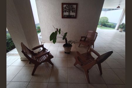 Casa à venda com 265m², 4 quartos e 3 vagas