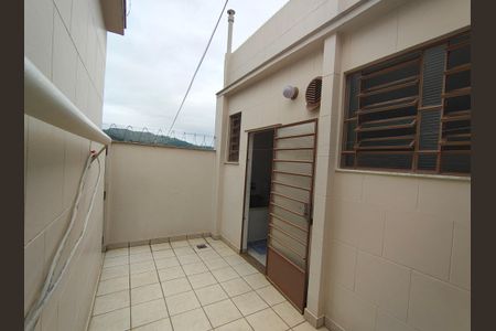 Casa à venda com 265m², 4 quartos e 3 vagas