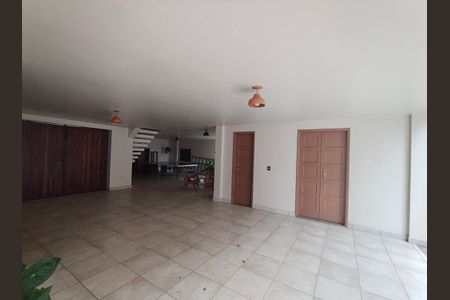 Casa à venda com 265m², 4 quartos e 3 vagas