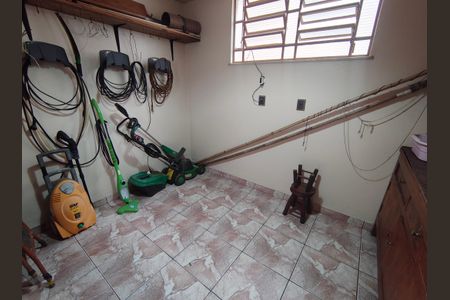 Casa à venda com 265m², 4 quartos e 3 vagas