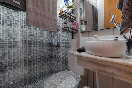 Casa à venda com 108m², 3 quartos e 2 vagasBanheiro Suíte 