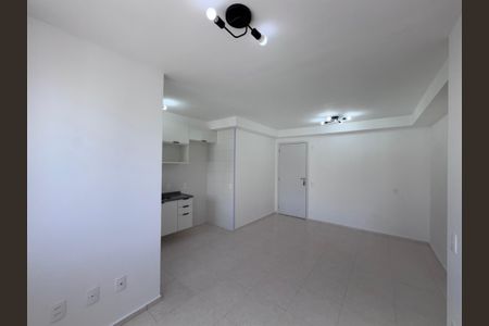 Sala de apartamento à venda com 3 quartos, 44m² em Barra Olímpica, Rio de Janeiro