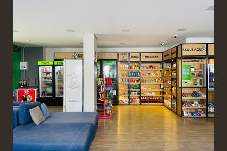 Apartamento à venda com 75m², 3 quartos e 2 vagasMini mercado